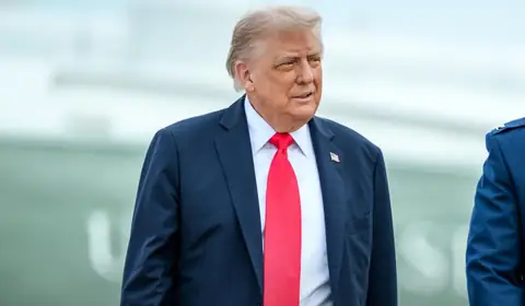 WATCH: Billionaire Investor Ray Dalio Warns of ‘Civil War’ Under President Trump